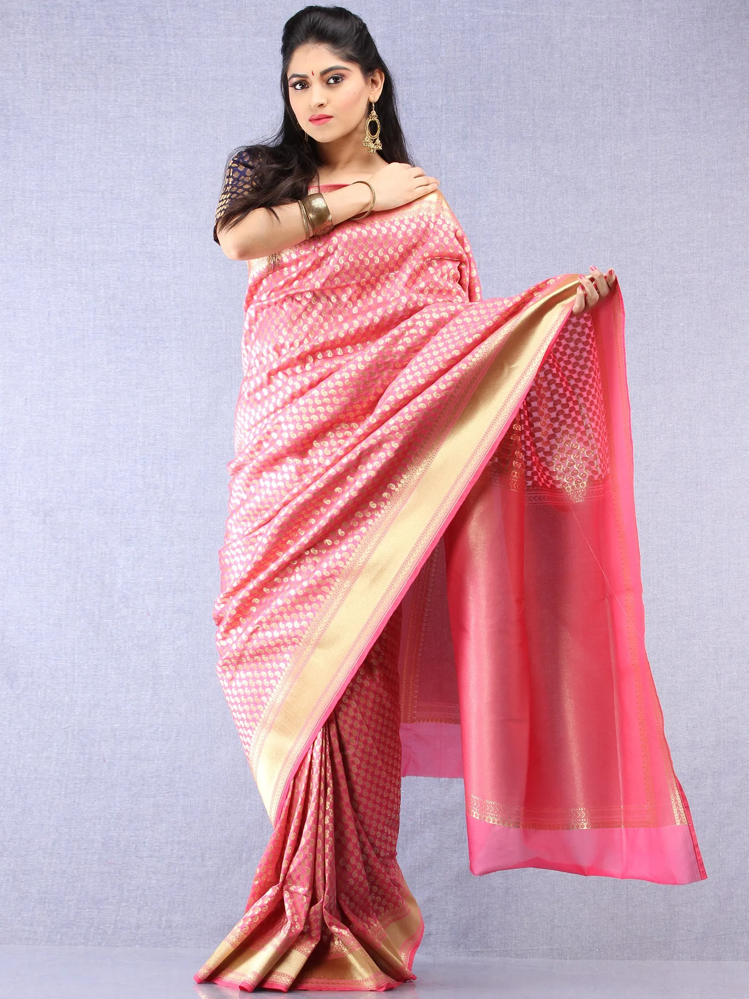 Banarasee Chanderi Silk Paisley Saree With Zari Border - Pink & Gold - S031704334