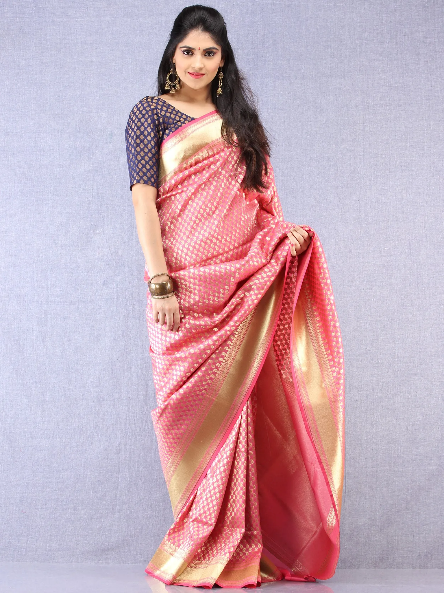 Banarasee Chanderi Silk Paisley Saree With Zari Border - Pink & Gold - S031704334