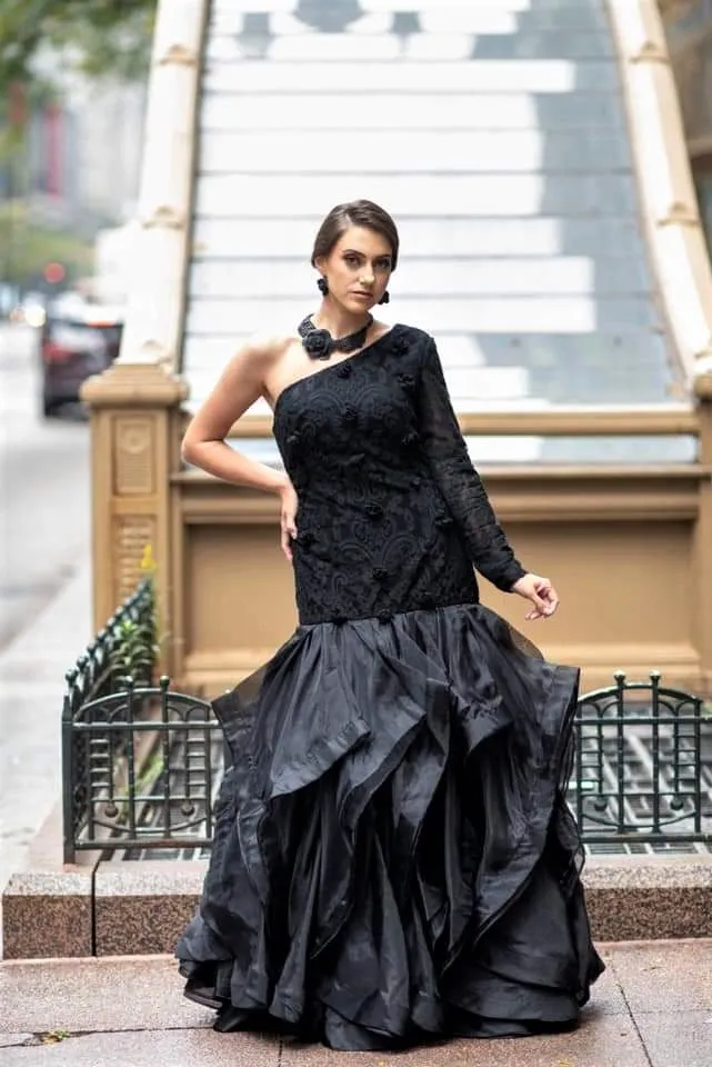 BLACK ROSE Mermaid Lace Organza Ruffle Evening Gown