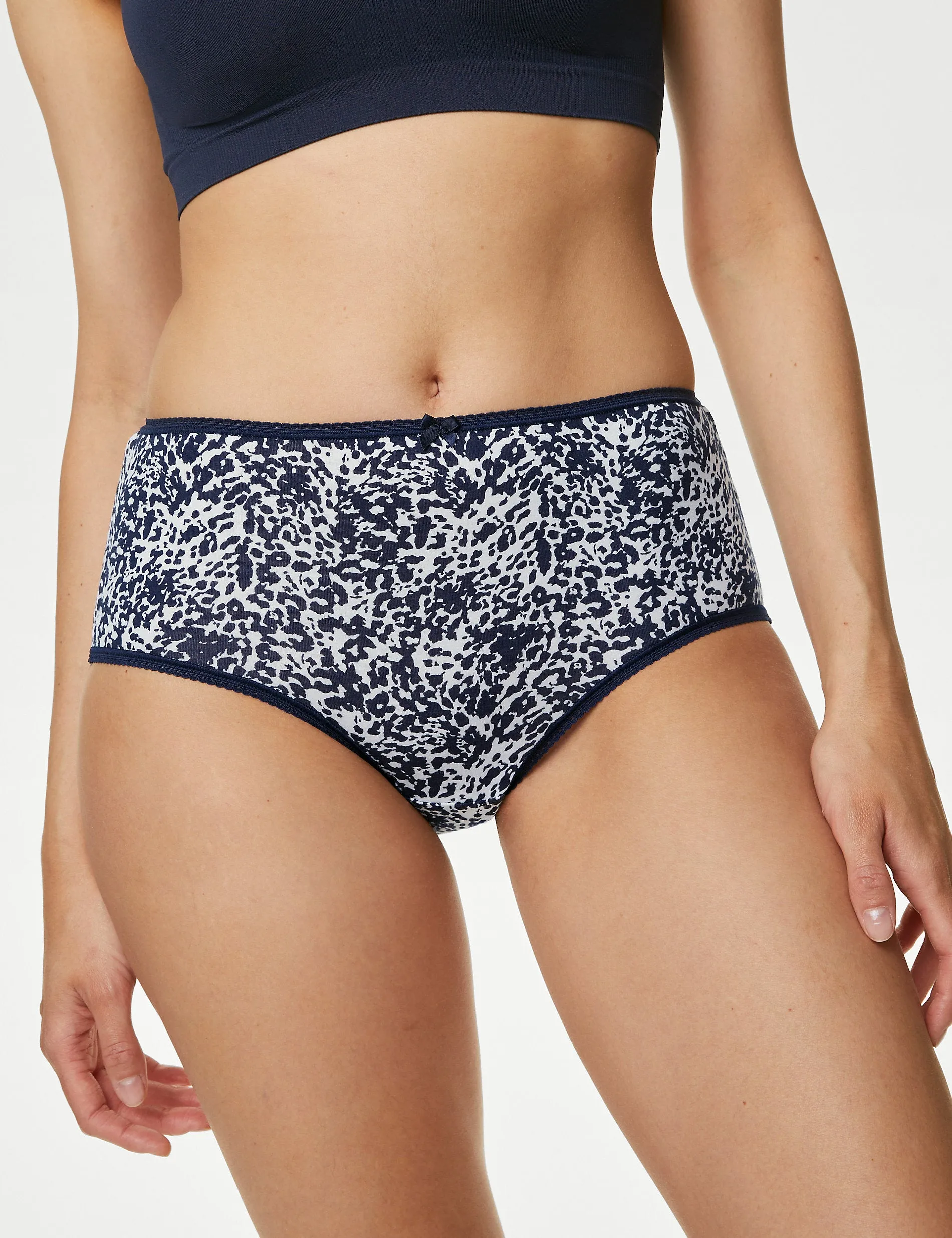 High-waisted shorts with cotton and lycra print, 5 pcs. Marks & Spencer