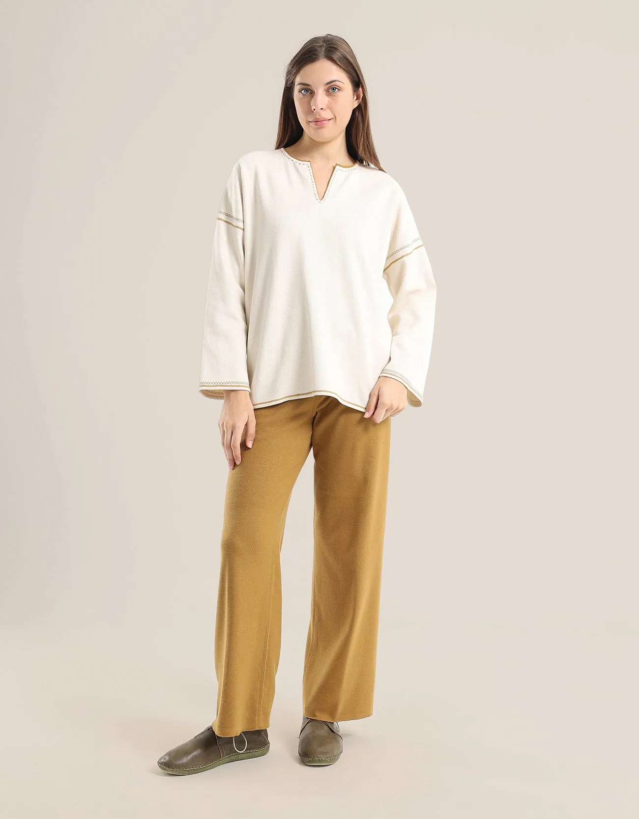 Reversible straight leg pants with contrasting colour