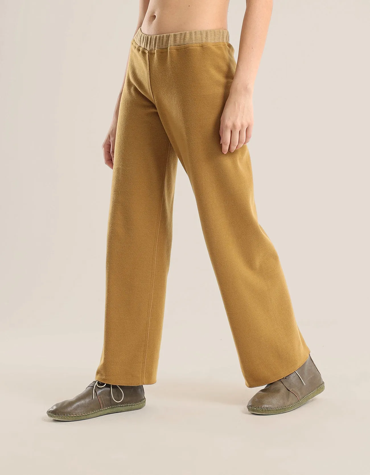 Reversible straight leg pants with contrasting colour