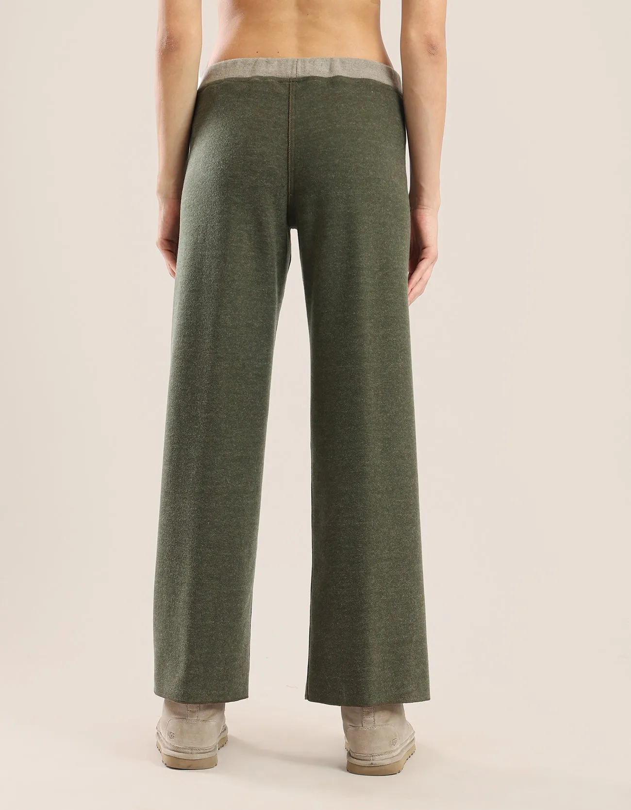 Reversible straight leg pants with contrasting colour